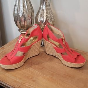 Michael Kors Cut out platform red sandals